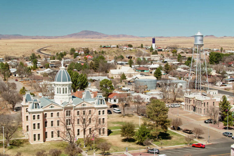 honeymoon shows, Marfa