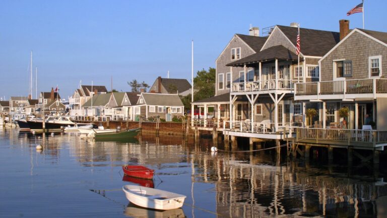 honeymoon shows, Nantucket, Massachusetts