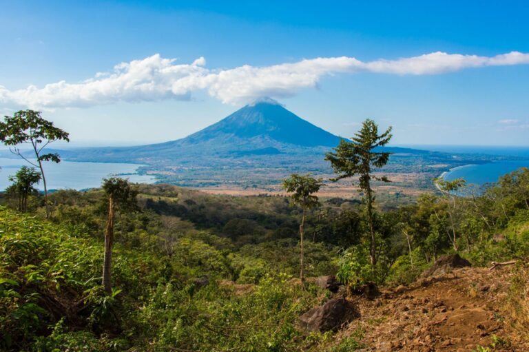 honeymoon shows, Ometepe Island Nicaragua Today
